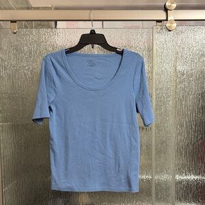 Scoop Neck Short Sleeve Top